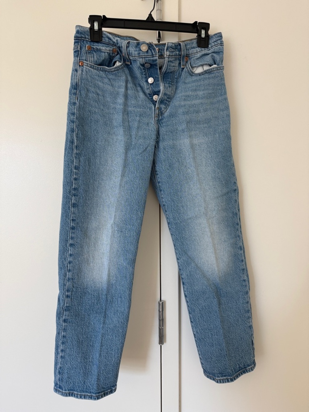 Levi's Wedgie Straight Leg Jeans - Light Blue Denim